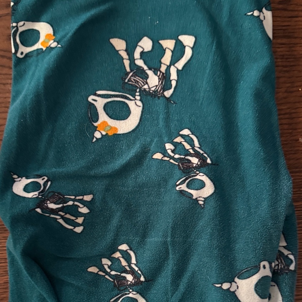 LuLaRoe Teal Skeleton Leggings